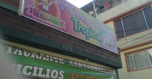 FRUTERIA Y CAFETERIA TROPICAL CALLE 18 113A CON 04 FRUTERIA Y CAFETERIA TROPICAL CALLE 18 113A CON 04